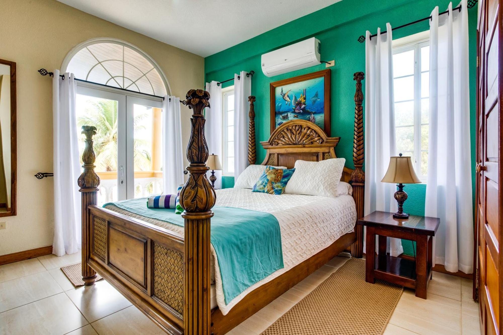 Blue Parrot Beach House And Villas Hopkins Ngoại thất bức ảnh