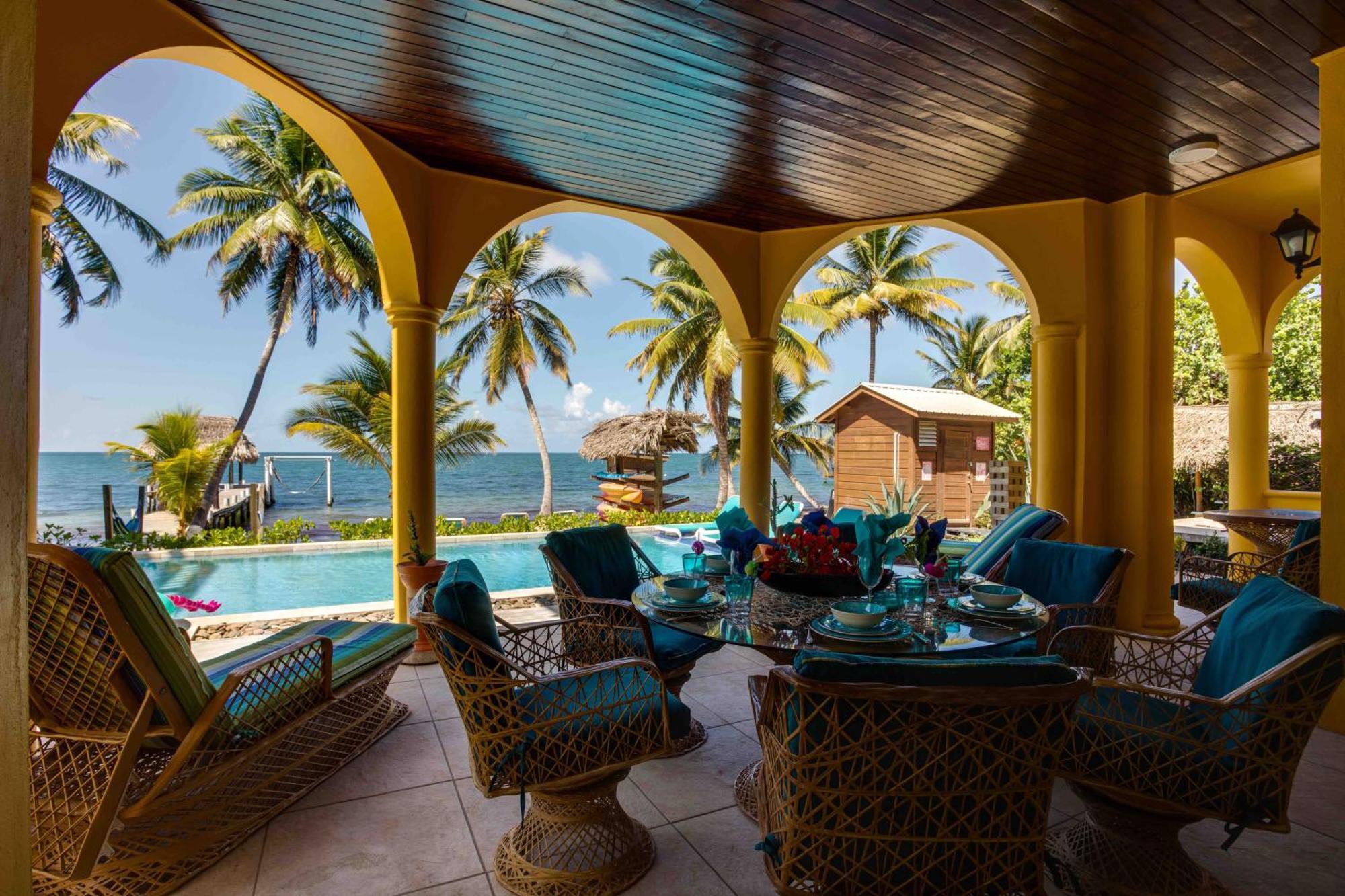 Blue Parrot Beach House And Villas Hopkins Ngoại thất bức ảnh